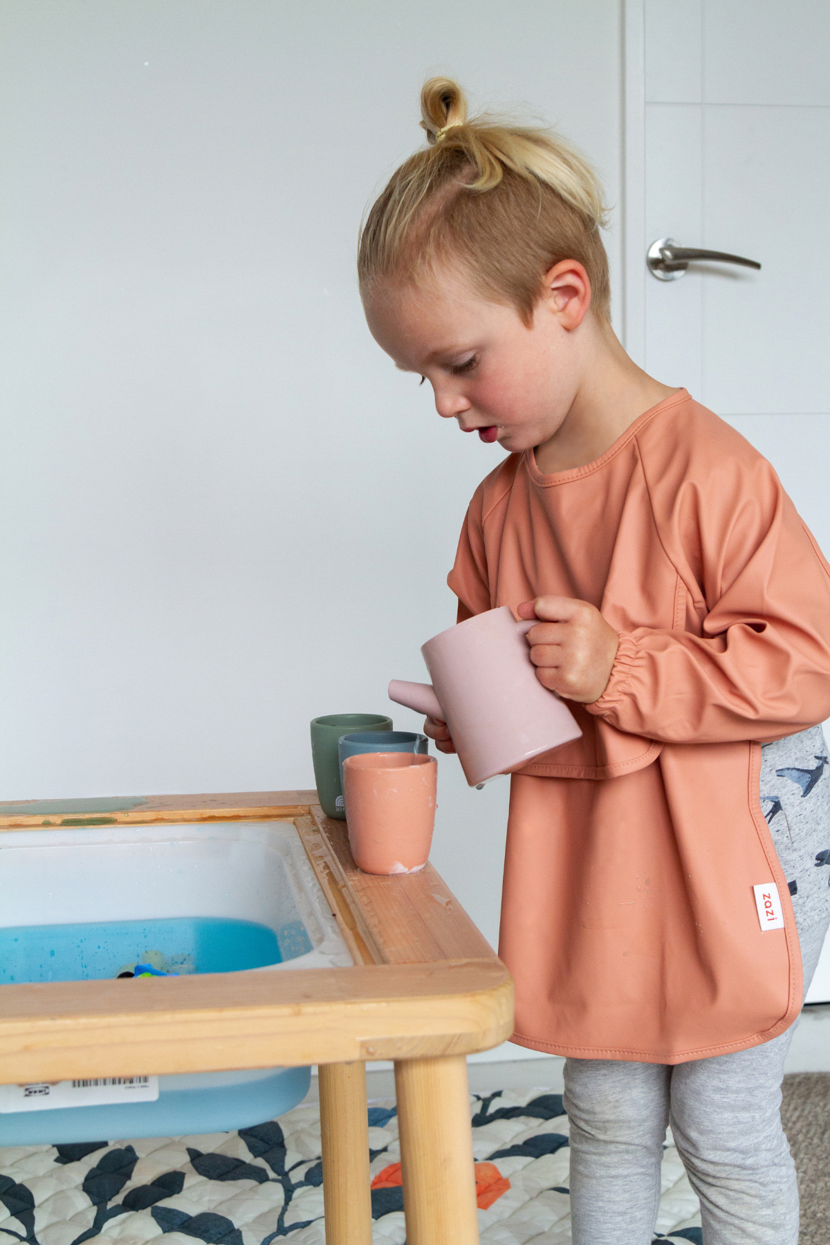 Sleeved Bib - Blush